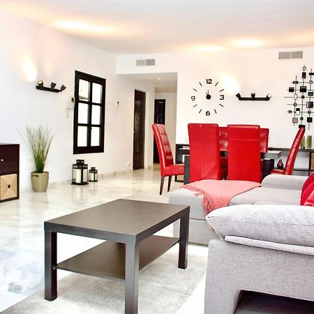 Second Line Puerto Banus Top Floor Appartement Marbella Buitenkant foto