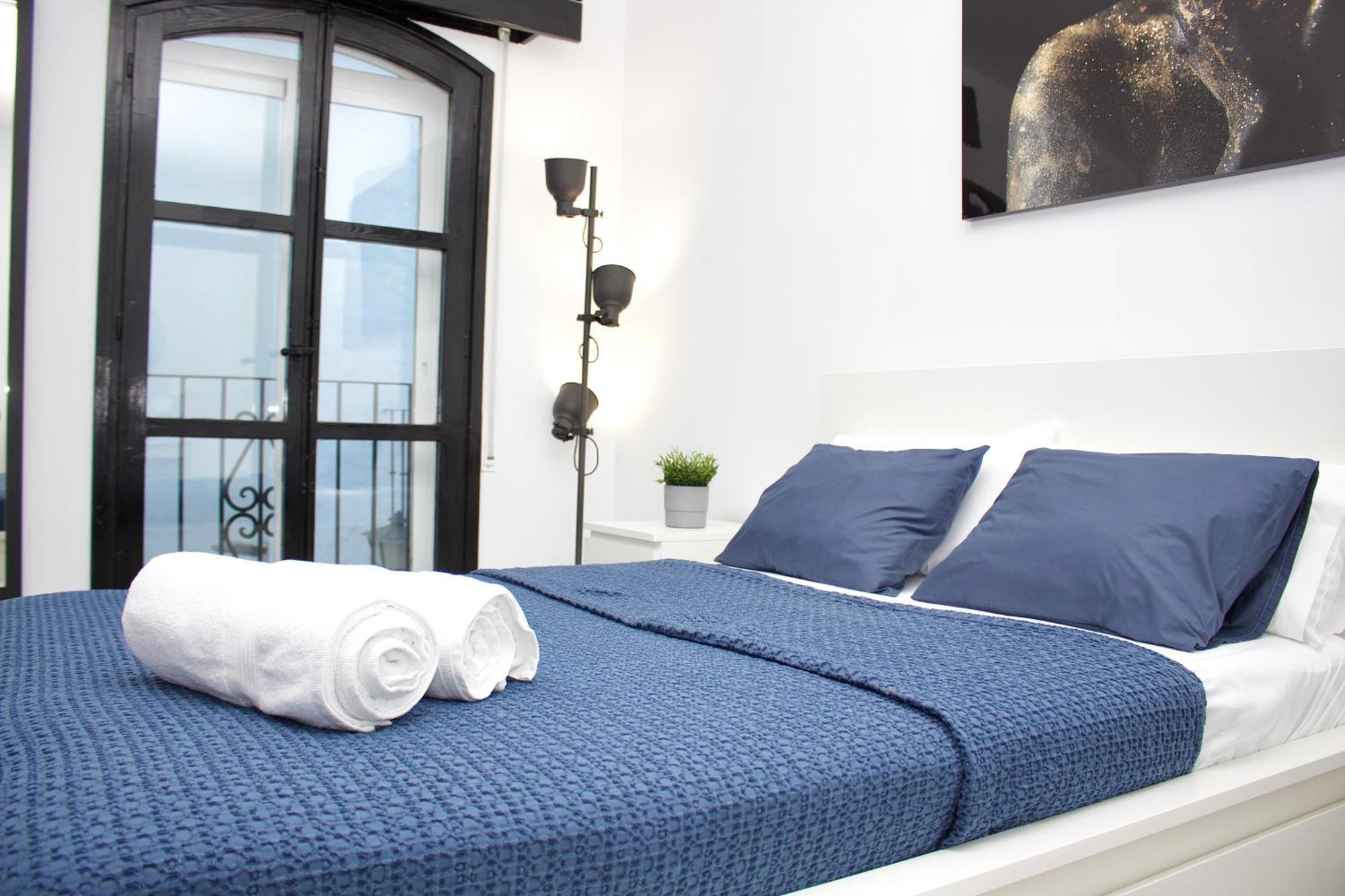 Second Line Puerto Banus Top Floor Appartement Marbella Buitenkant foto